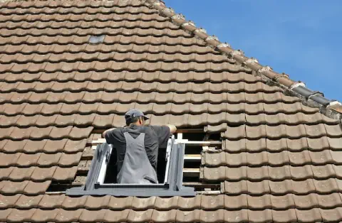 Pose de velux à Clérac